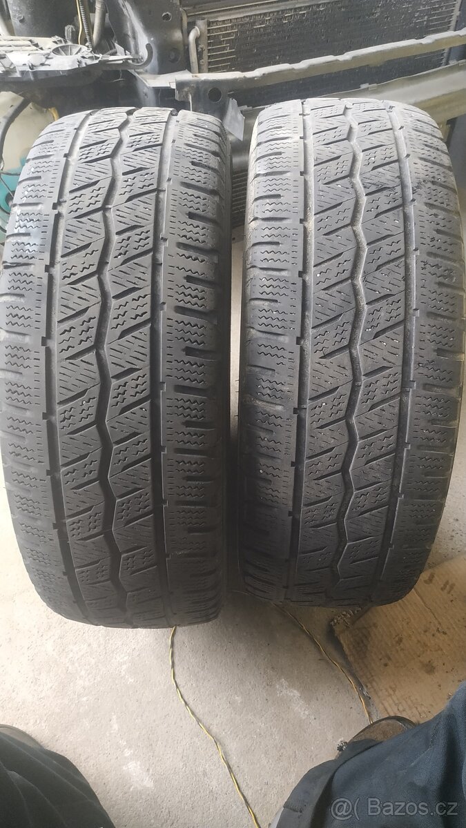 215/65/16c