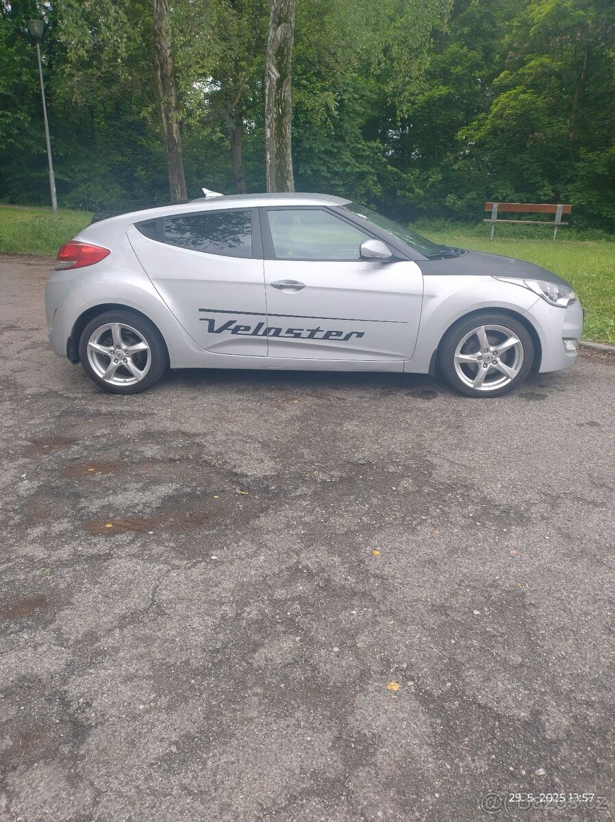 Prodám Hyundai Veloster 1.6 GDI  103 kW