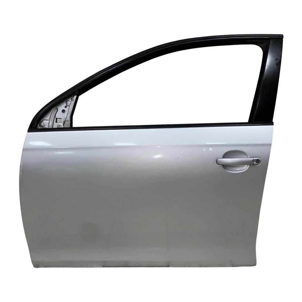 Levé přední dveře stříbrná LA7W VW Golf 6 kombi r.v. 2011
