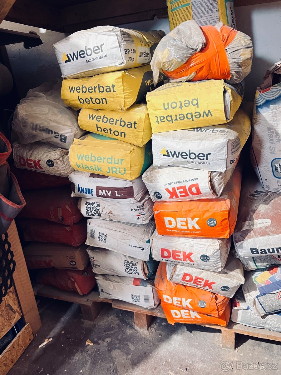 Beton , písek , cement