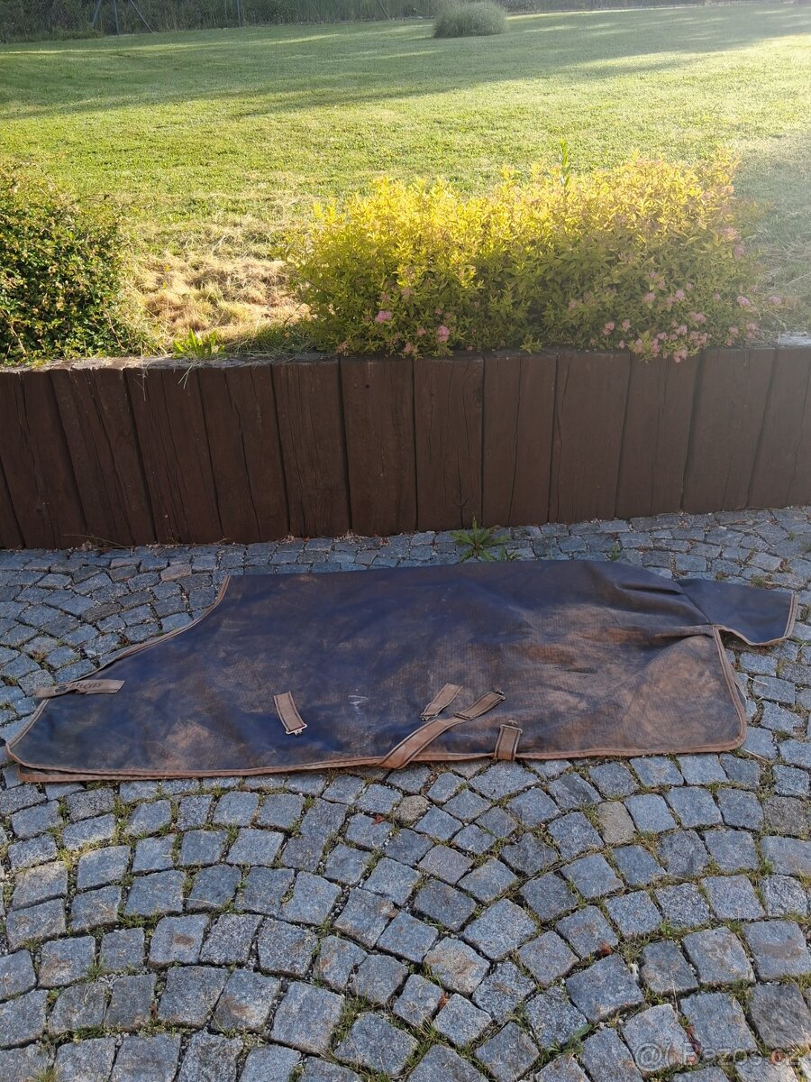 3x výběhova deka