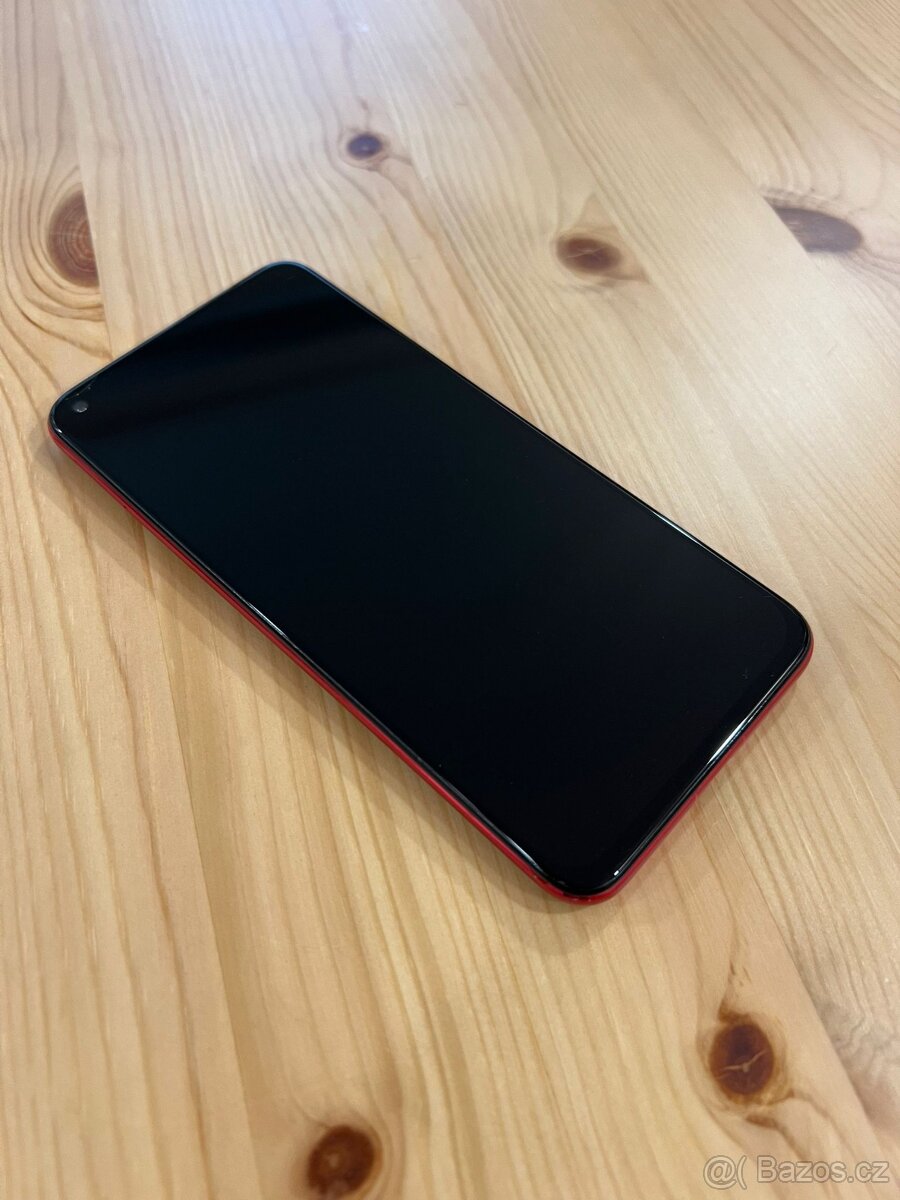 Prodám 2 plně funkční mobily Honor