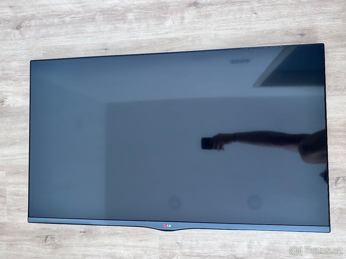Televize LG 47LA660S
