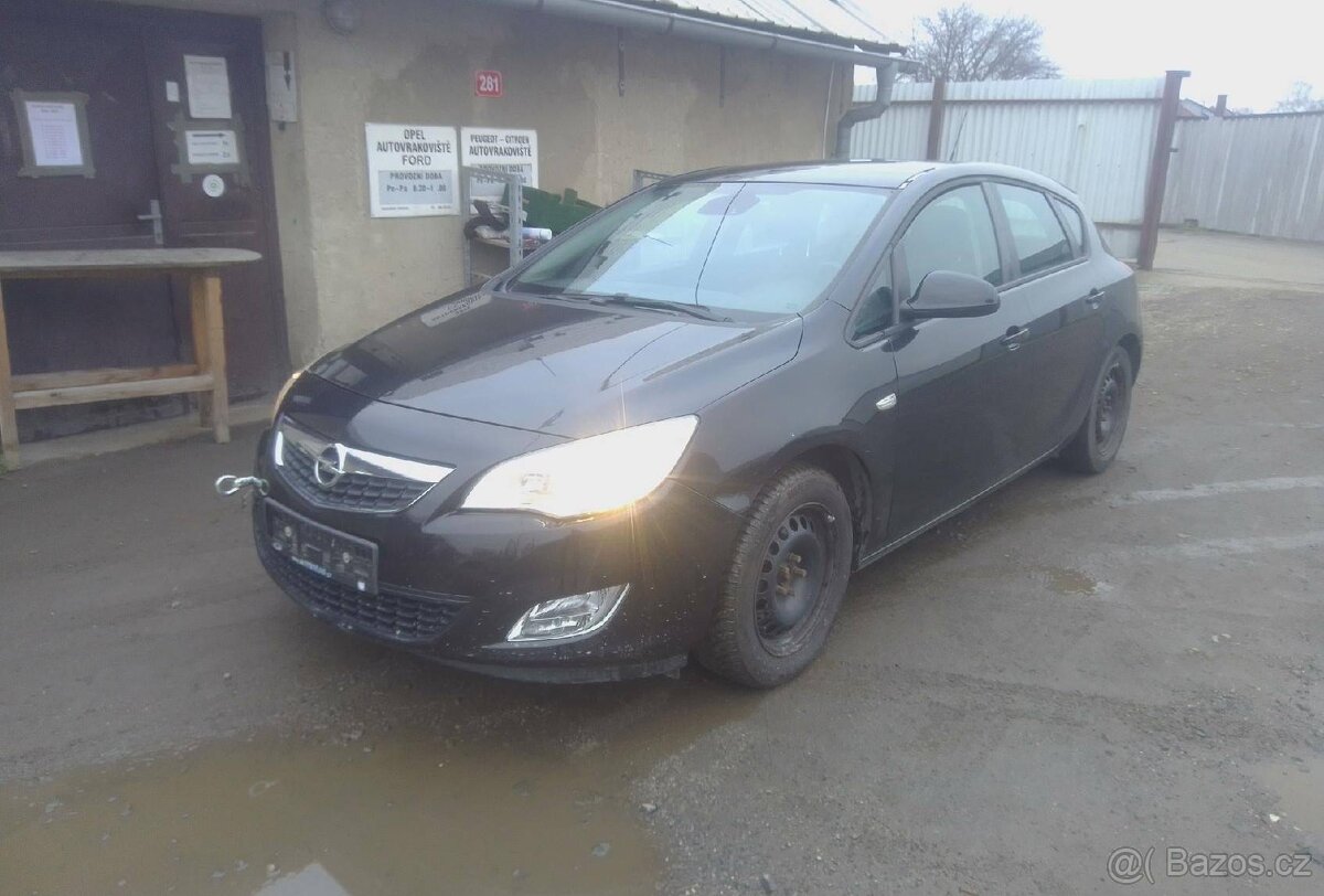 Prodám veškeré náhradní díly Opel Astra J 1.6 16v 85kw A16XE