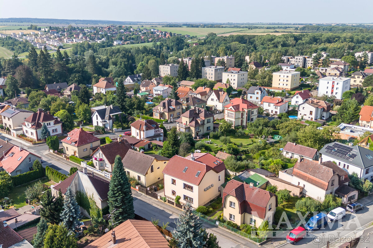 Dům 6 a více o ploše 294 m2 - Úvaly, Úvaly