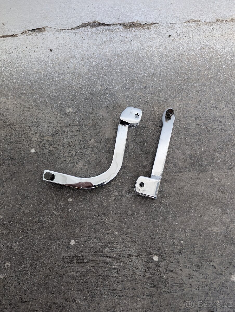 Snížení zadních stupaček honda vt shadow