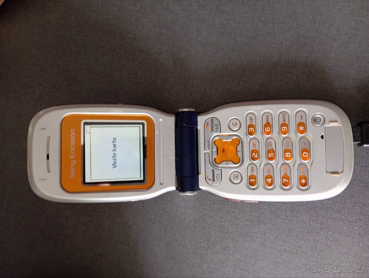Sony Ericsson Z200
