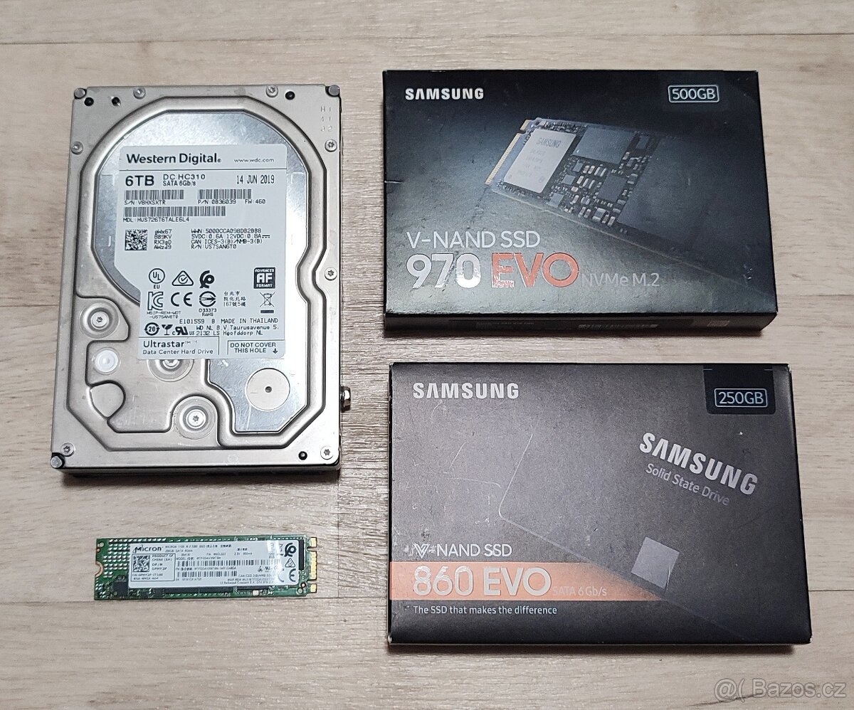 HD S-ATA, HD SSD 250GB - 8TB, dále RAMky DDR3 pro desktop PC