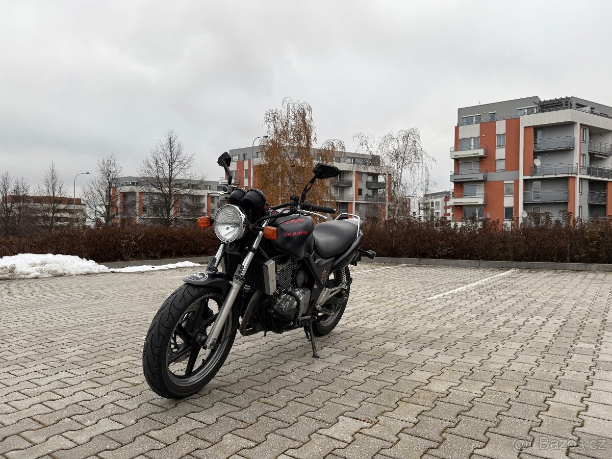 Honda CB 500 v tp 35Kw na A2
