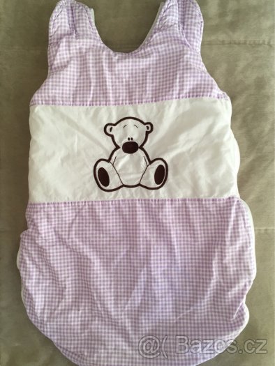 Spací pytel +PEŘINKA,POLŠTÁŘ + povlečení a mantinely