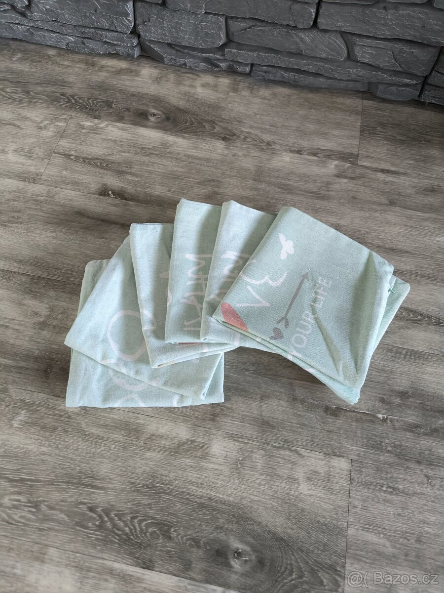 Povlaky na polštářky