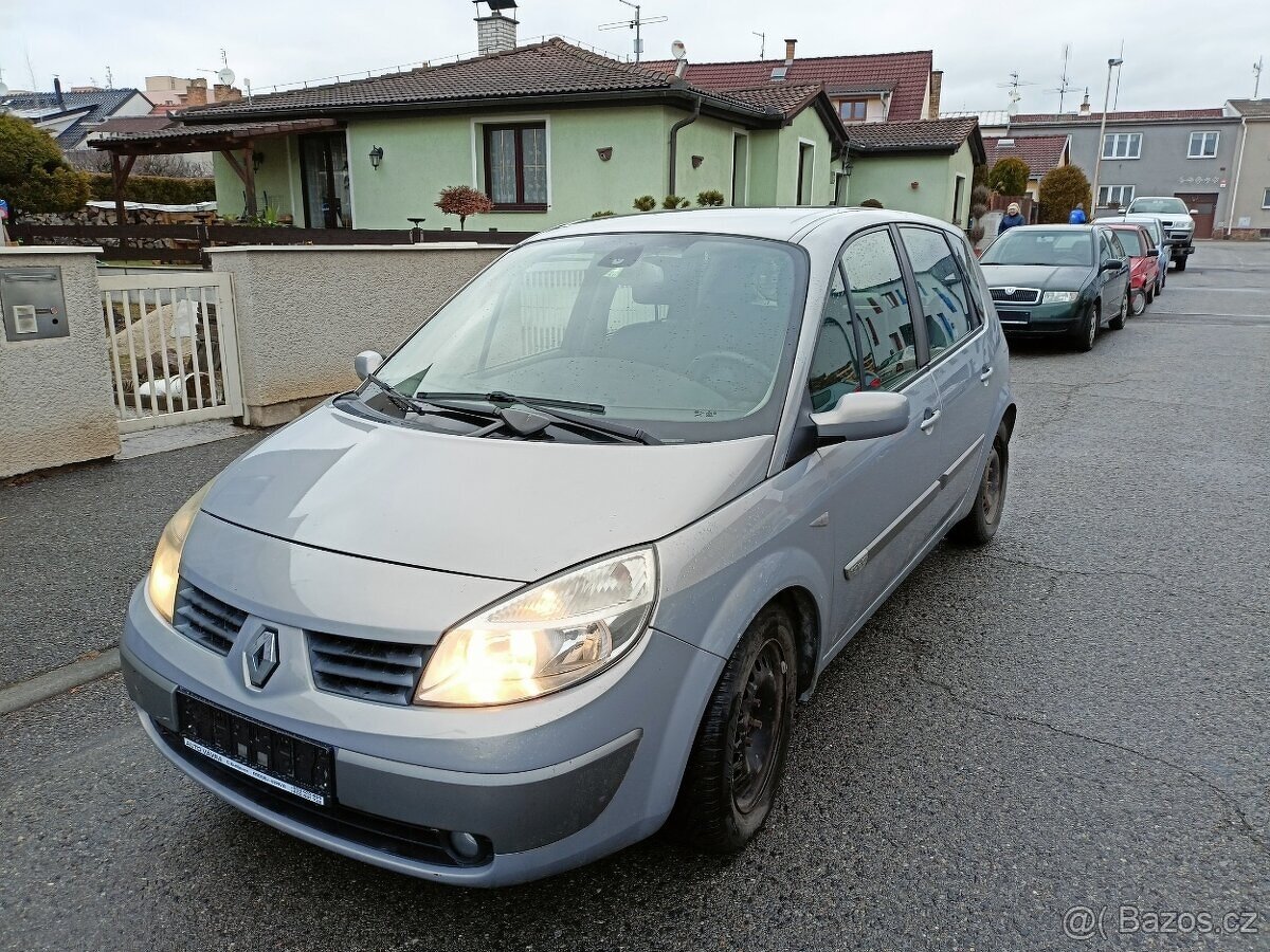 Renault Scénic 2.0 TDCi