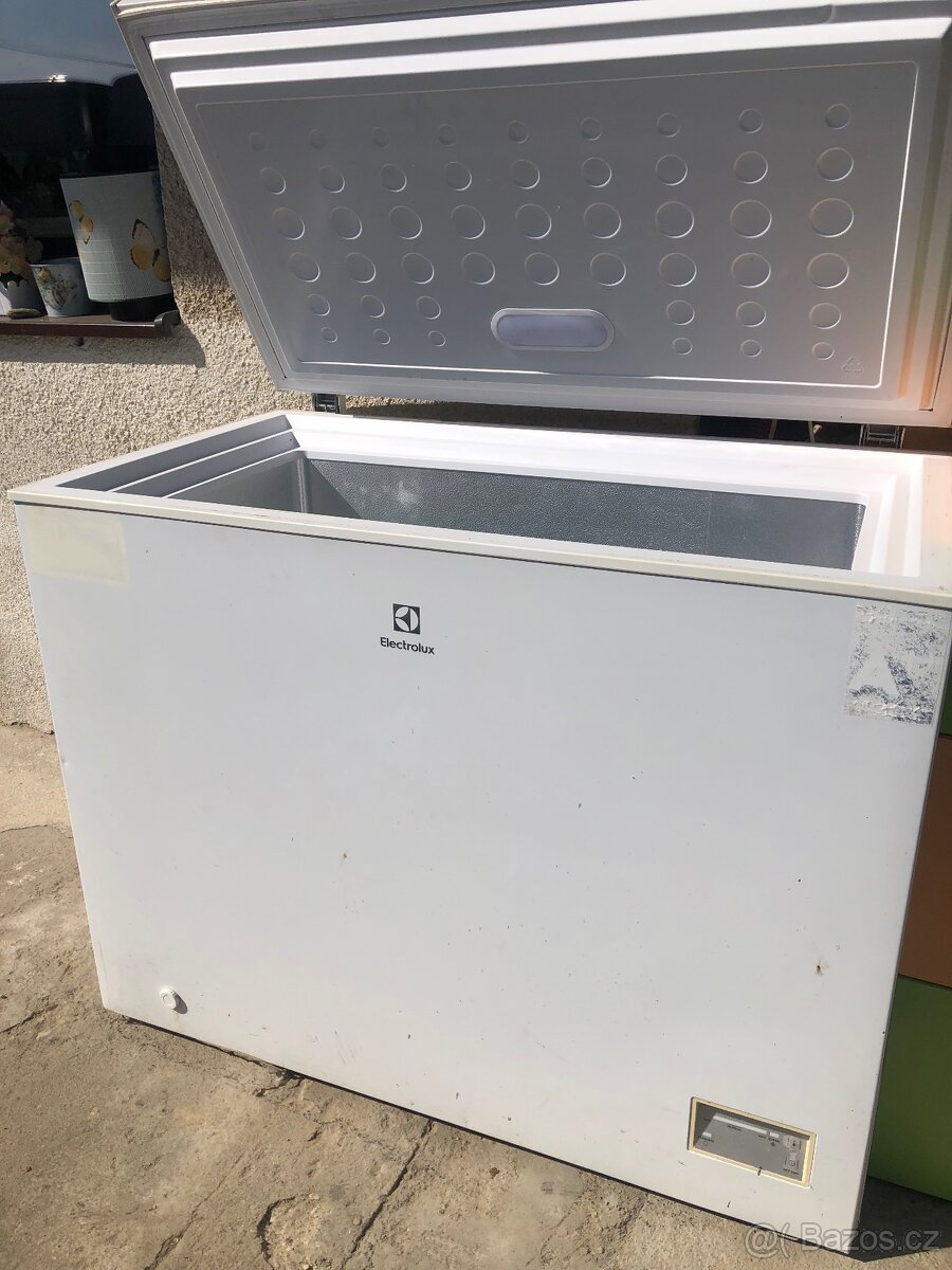 Mrazák electrolux