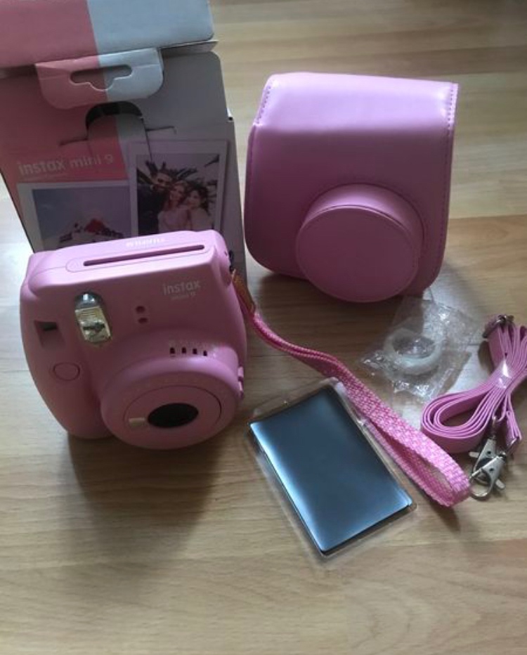 Instantní fotoaparát Fujifilm Instax mini 9 růžovy