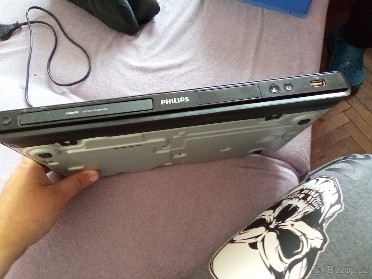 Prodám DVD přehrávač Philips s ovladačem