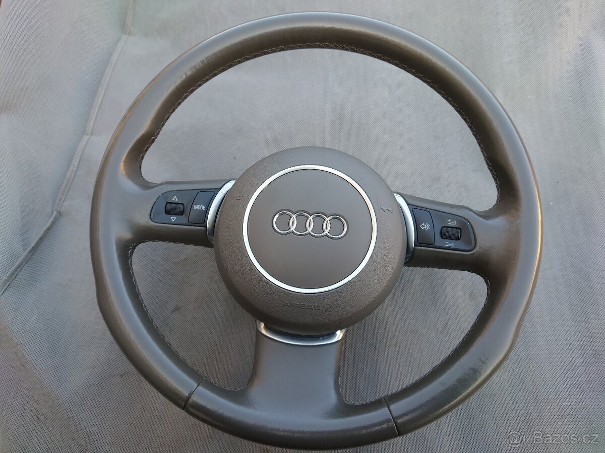 Audi A8 D3 volant s airbagem, páčky