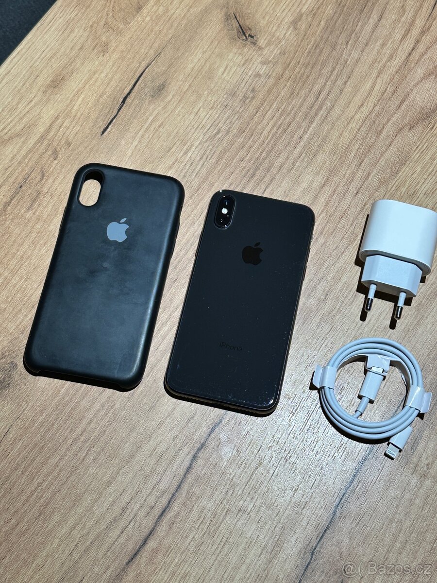 iPhone X Černý - 64GB (Nová baterie)