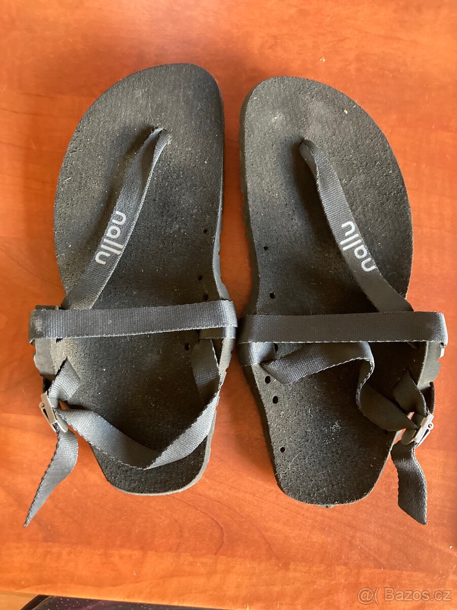 Barefoot sandale Nallu