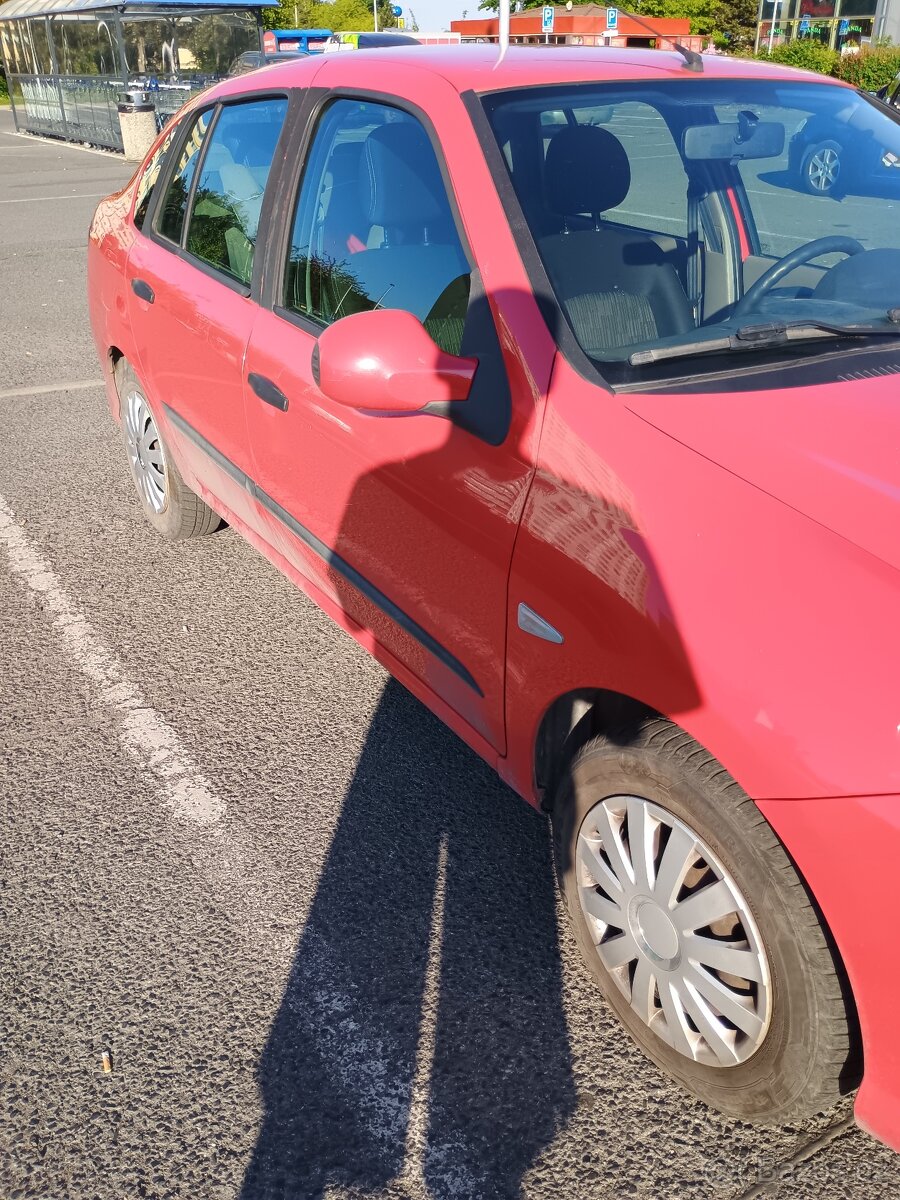 Renault Thálie