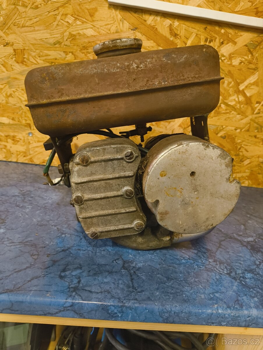 Lodní motor tummler