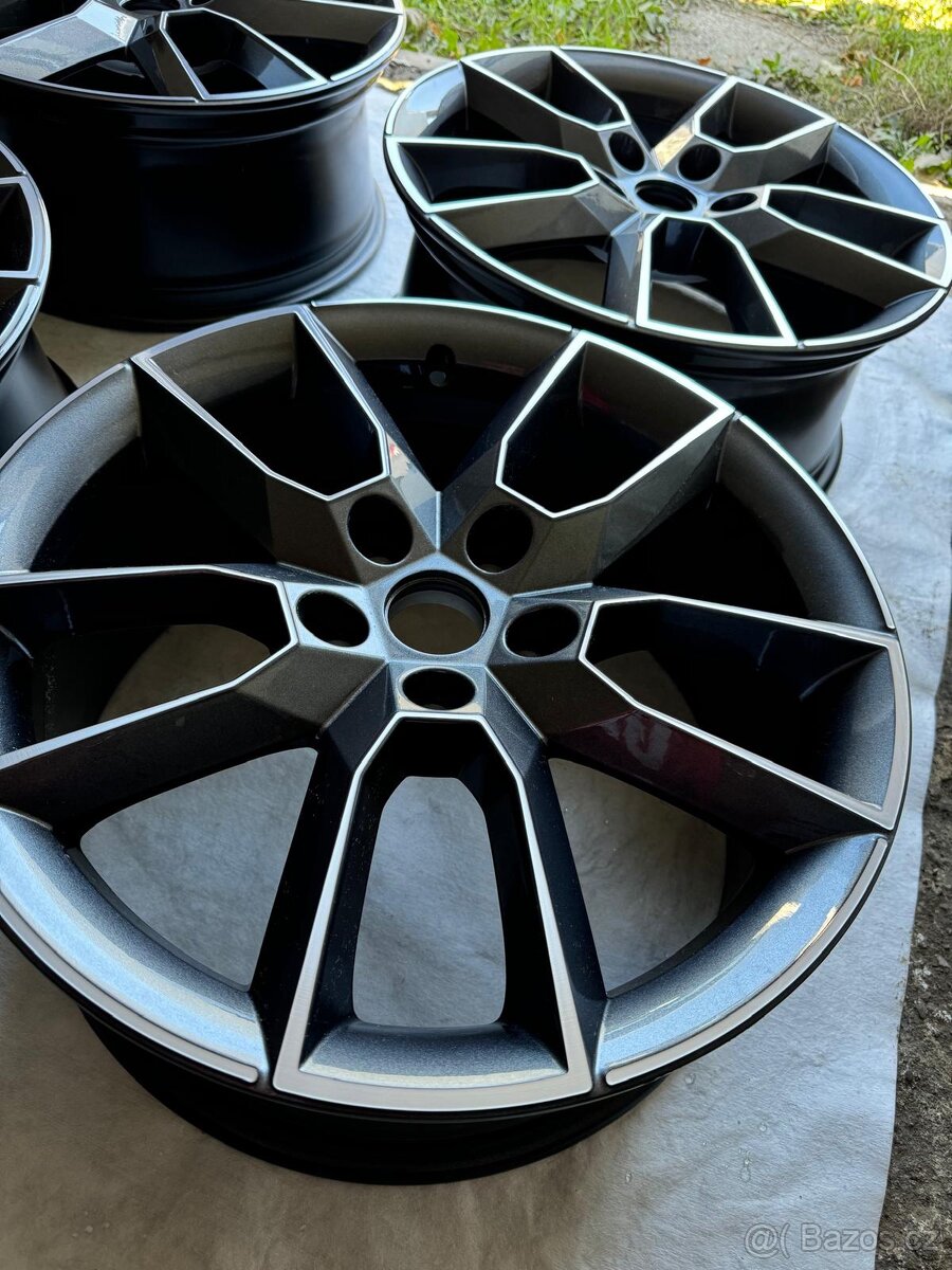 Nové ALU kola r18 5x112 originál Škoda RS Gemini