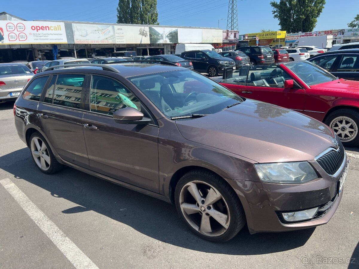 Octavia 3 Combi 2013, 2.0 nafta, 103kw, DSG, 259tis km