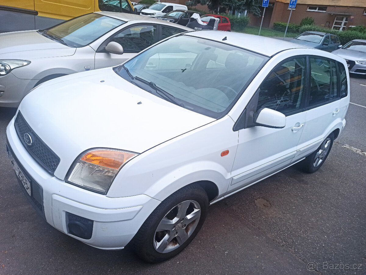 FORD FUSION 2009 - benzín 1388 cm3 / 59 kW