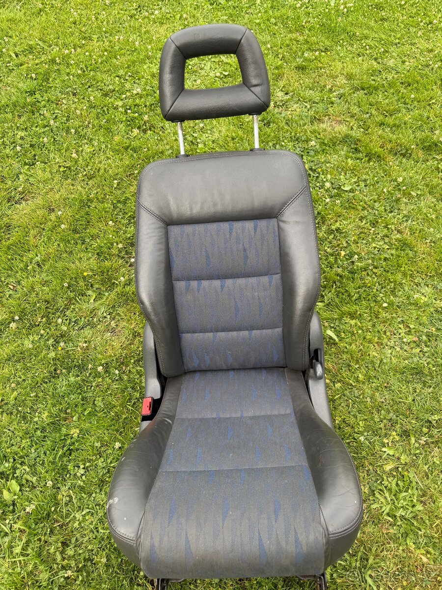 Sedačky ford galaxy
