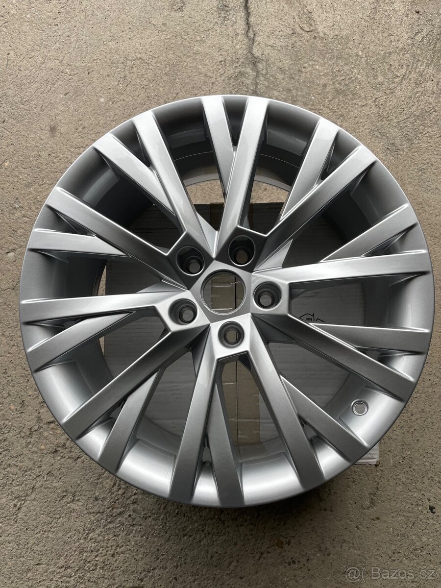 ŠKODA AL KOLO ANTARES - 3V0 601 025AN