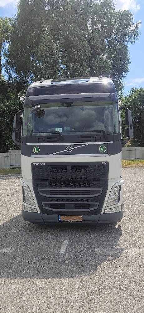 VOLVO FH 500 - TAHAČ NÁVĚSŮ