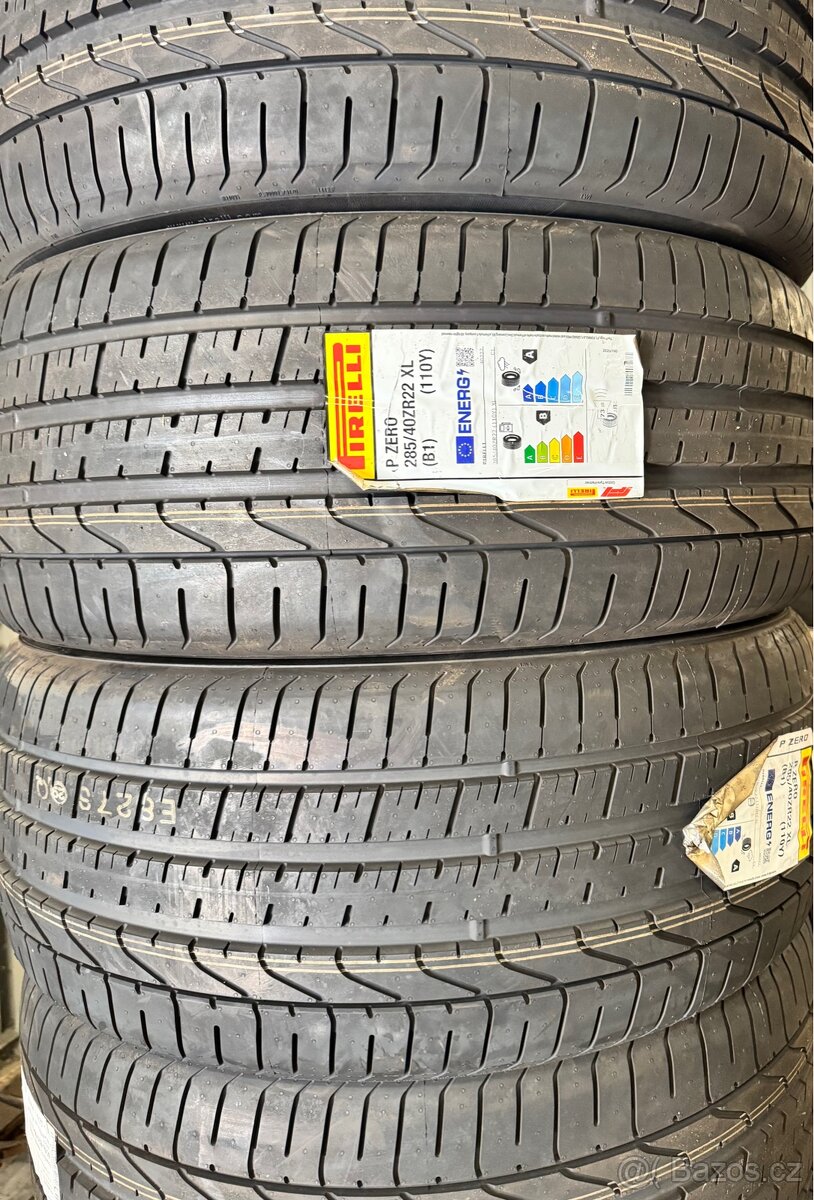 Pirelli P Zero 285/40 R22 XL 110 Y