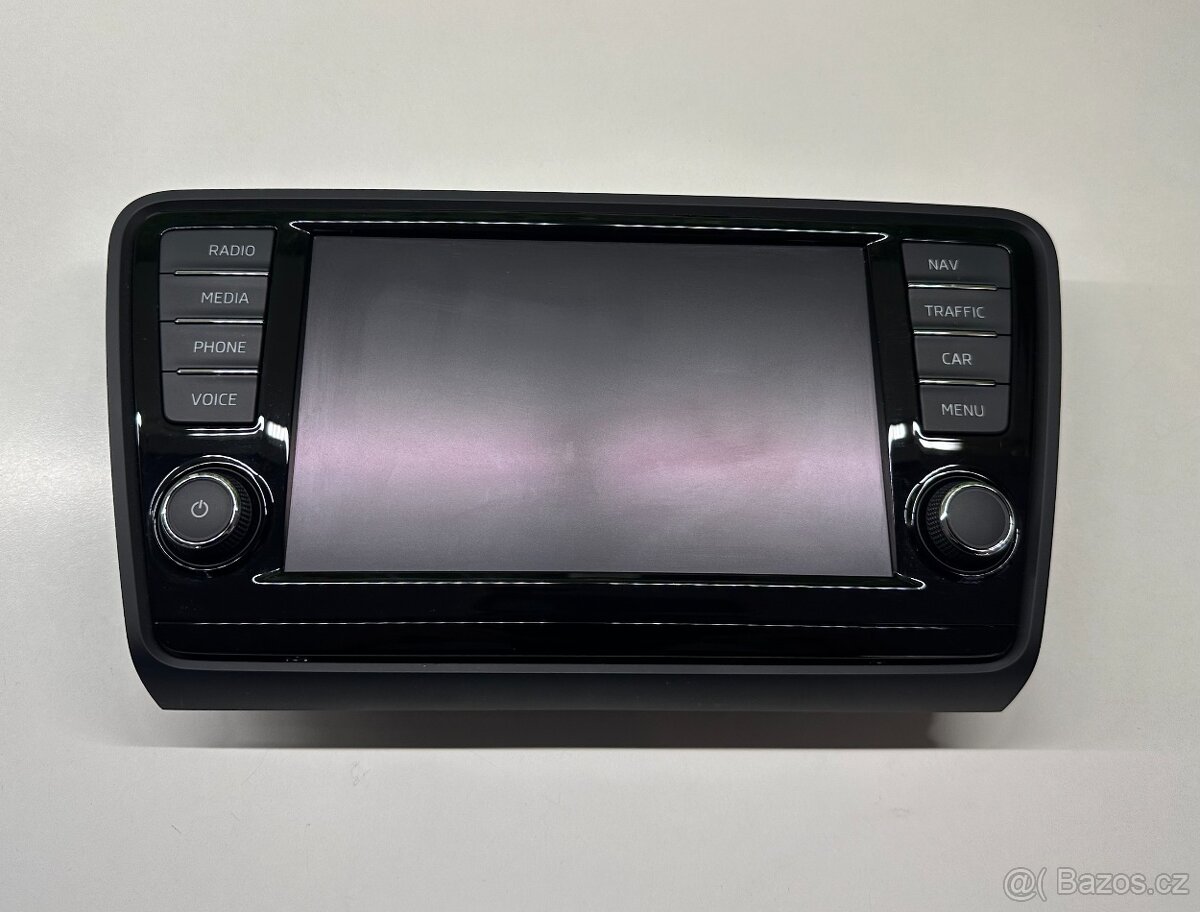 Autoradio / Display 8'' palců Škoda Octavia 3