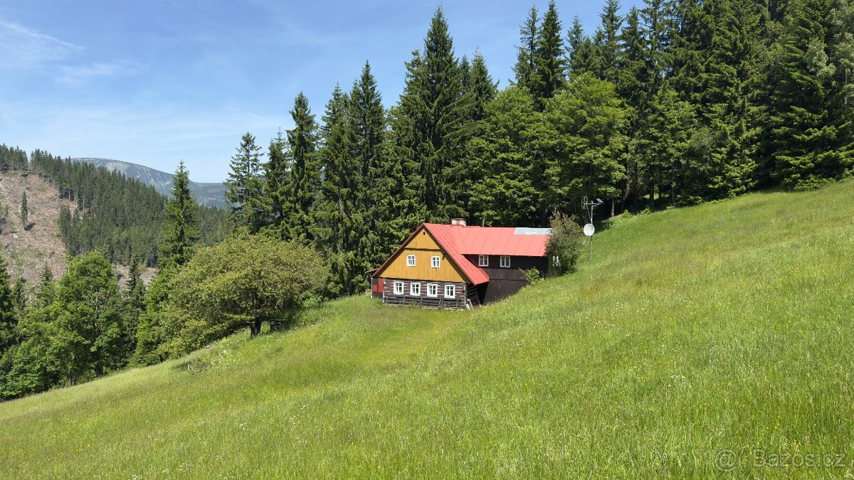 Krásná chalupa v Krkonoších blízko Pece p. Sněžkou