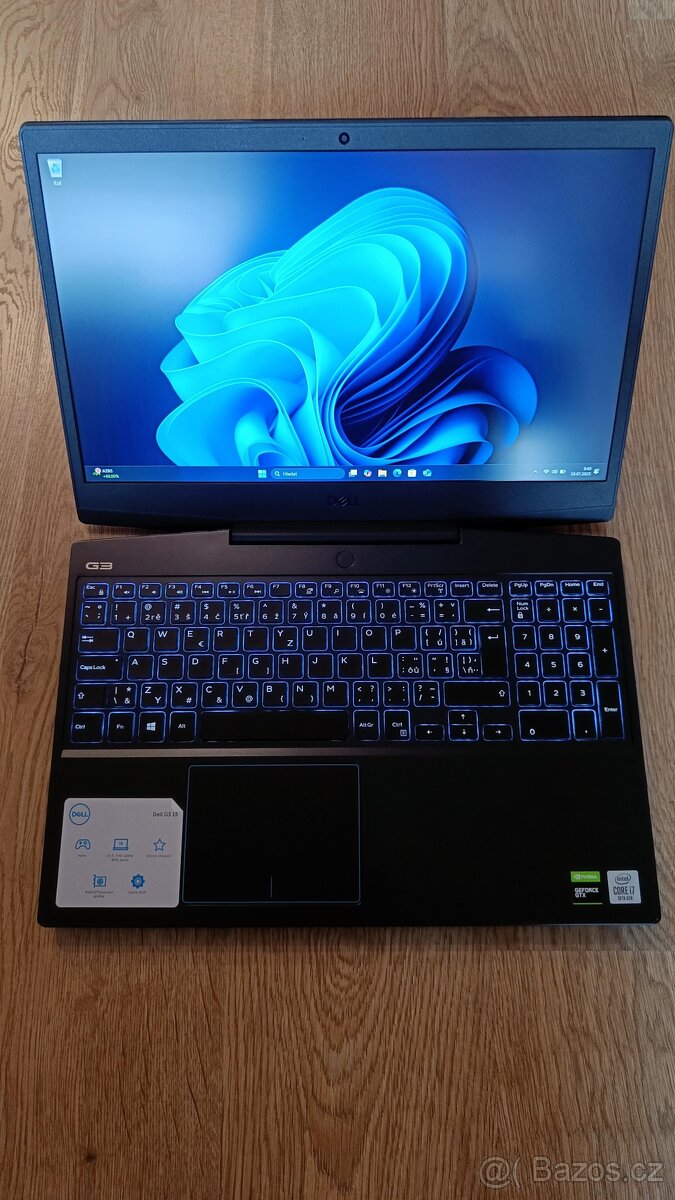 Herní notebook Dell G3 15 (i7 / GTX 1650 Ti / 120Hz)