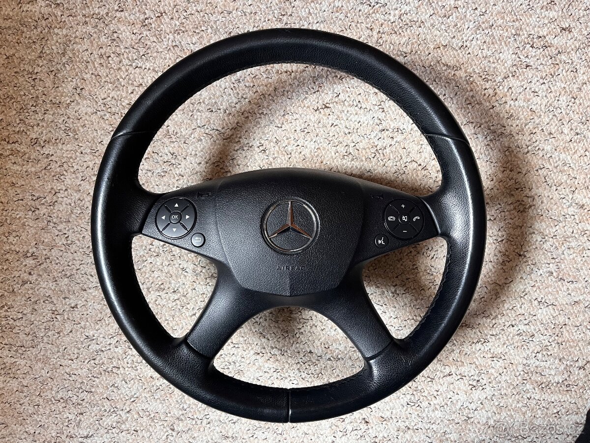 Volant Mercedes w204