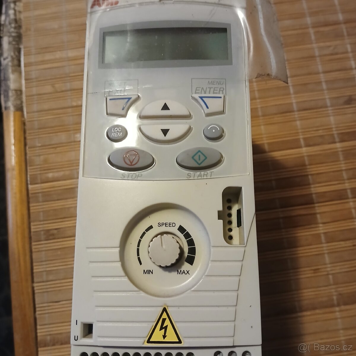 Frekvenční měnič ABB typ ACS 150-03E-01A2-4