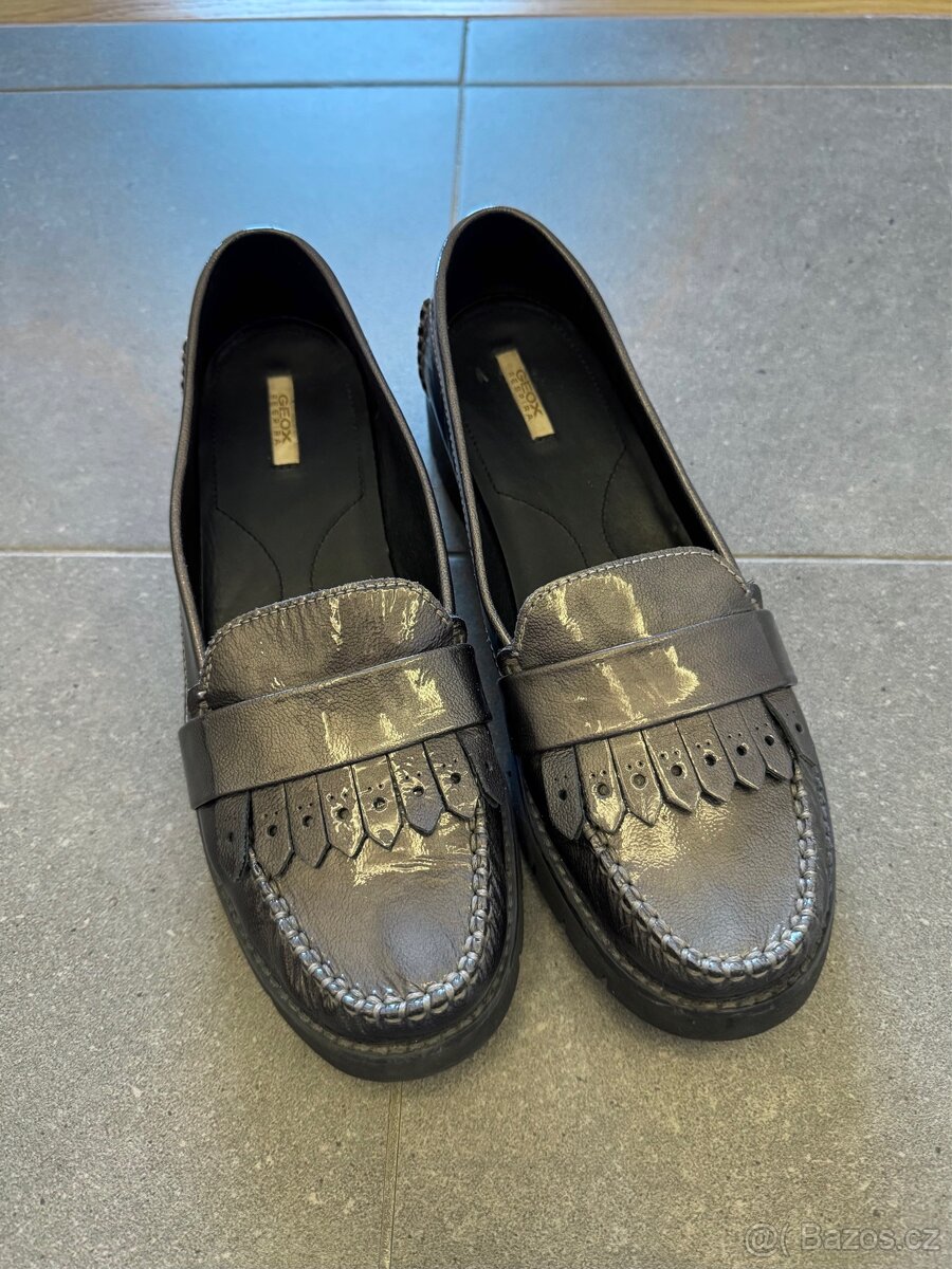Dámské loafers Geox 38/39