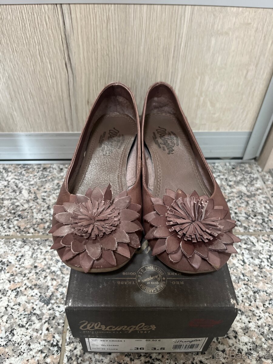 Balerýnky Wrangler vel. 36