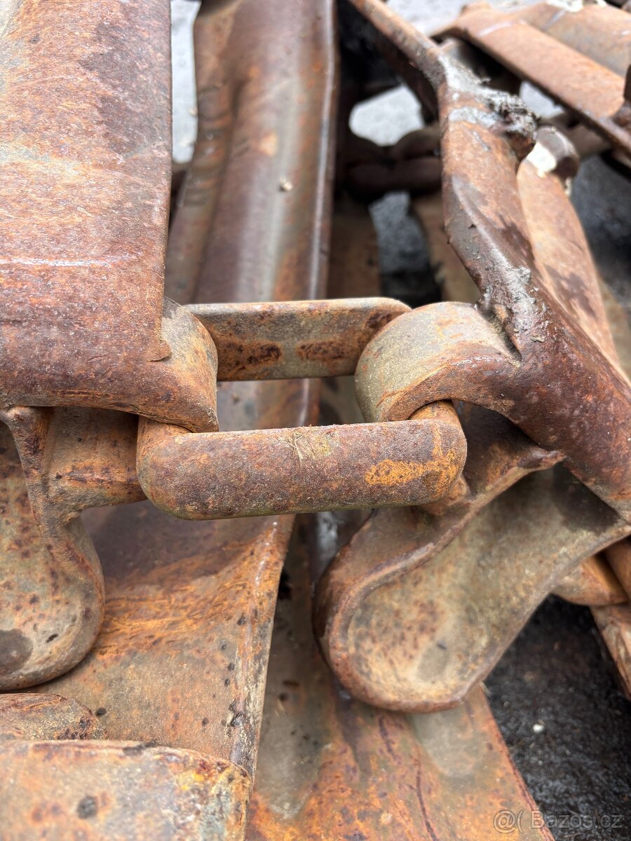 Kolopásy 700/45/22,5