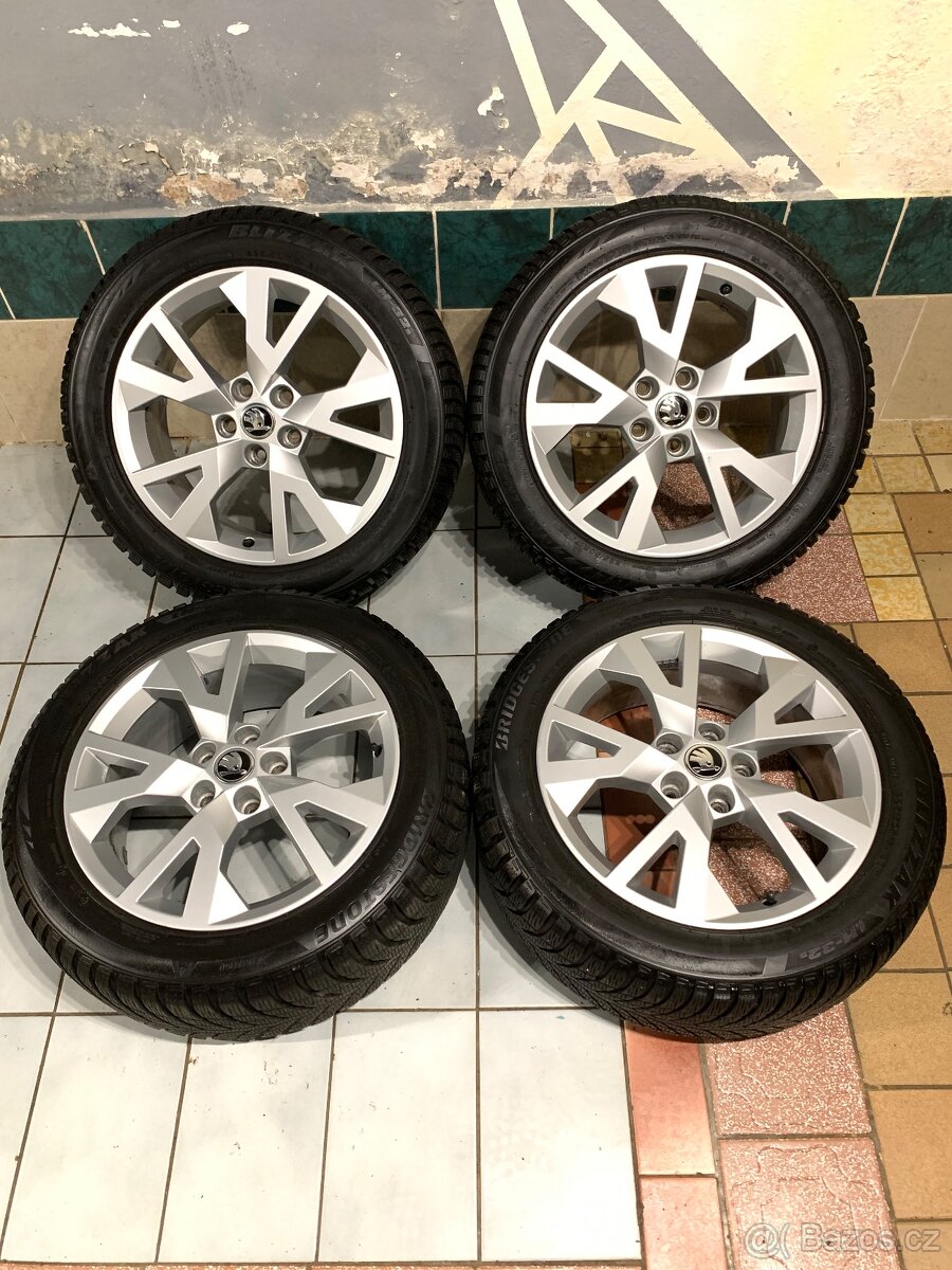 Alu kola Škoda R17 5X112 ZIMNÍ PNEU 225/50 R17 8mm POLAR