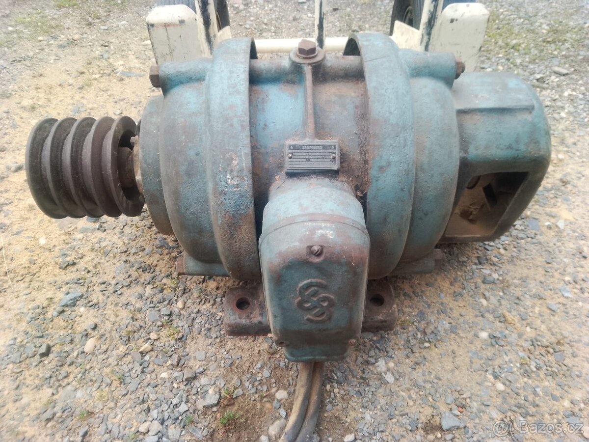 Elektromotor staré cirkulárky 7 kw