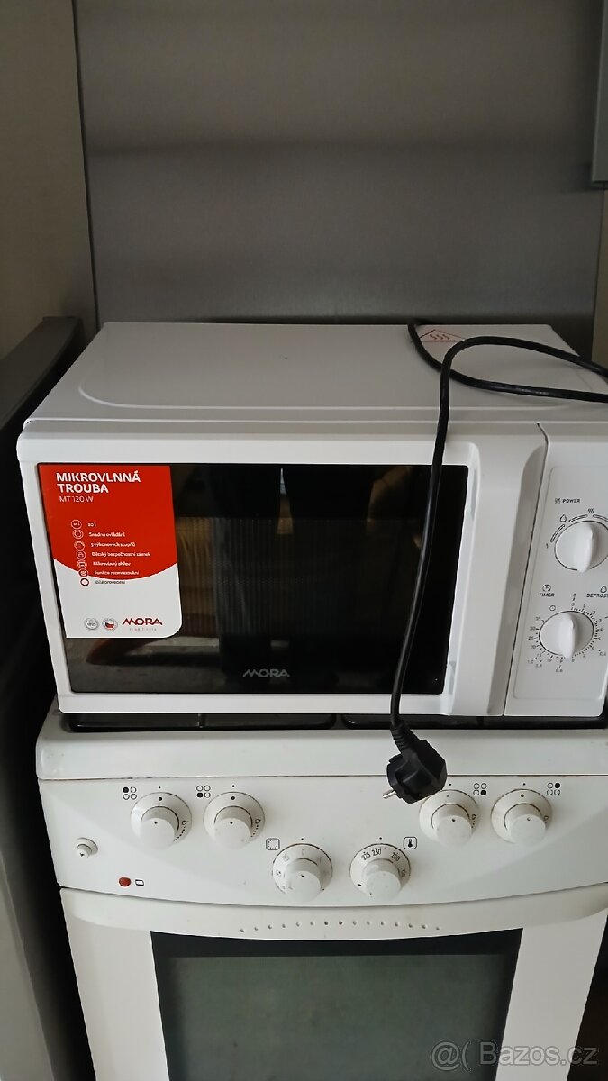 Mikrovlnná trouba Mora MT 120W