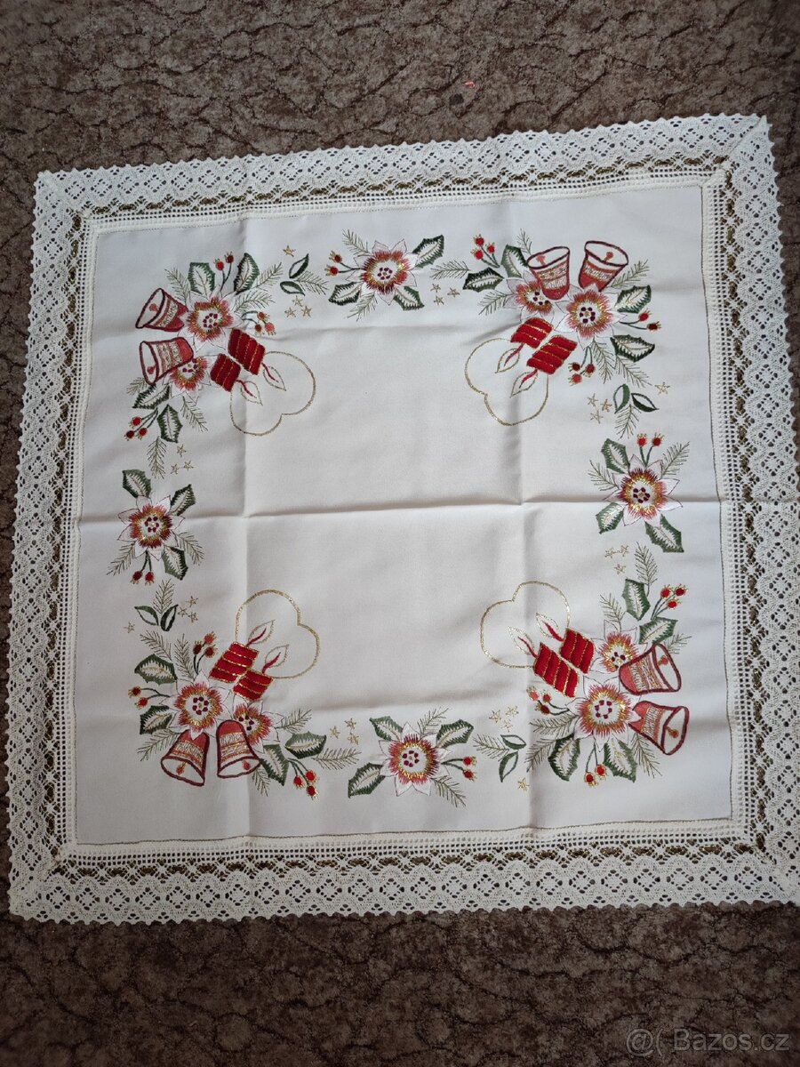 Vánoční ubrus