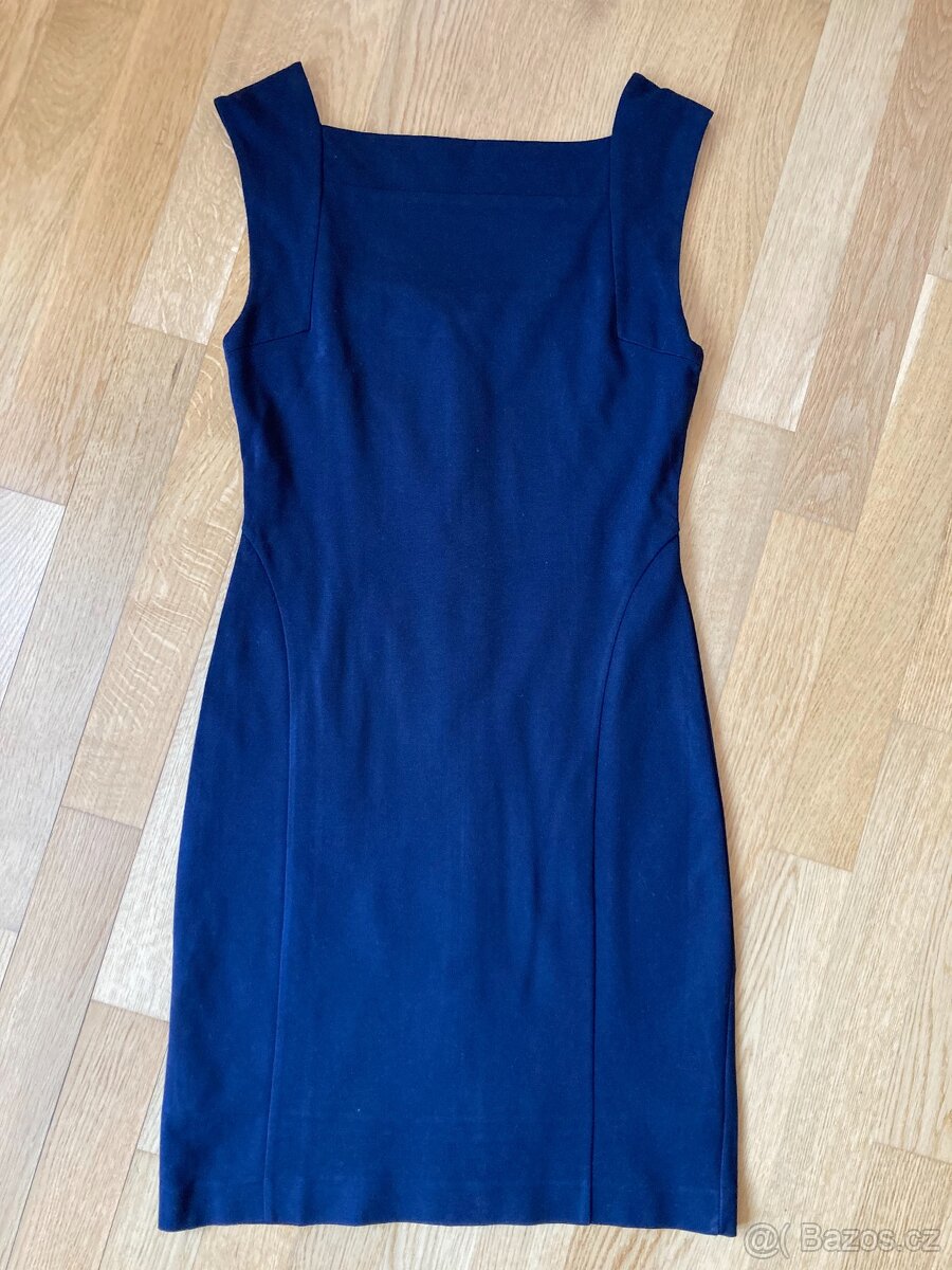 Pouzdrove šaty Mango vel. M