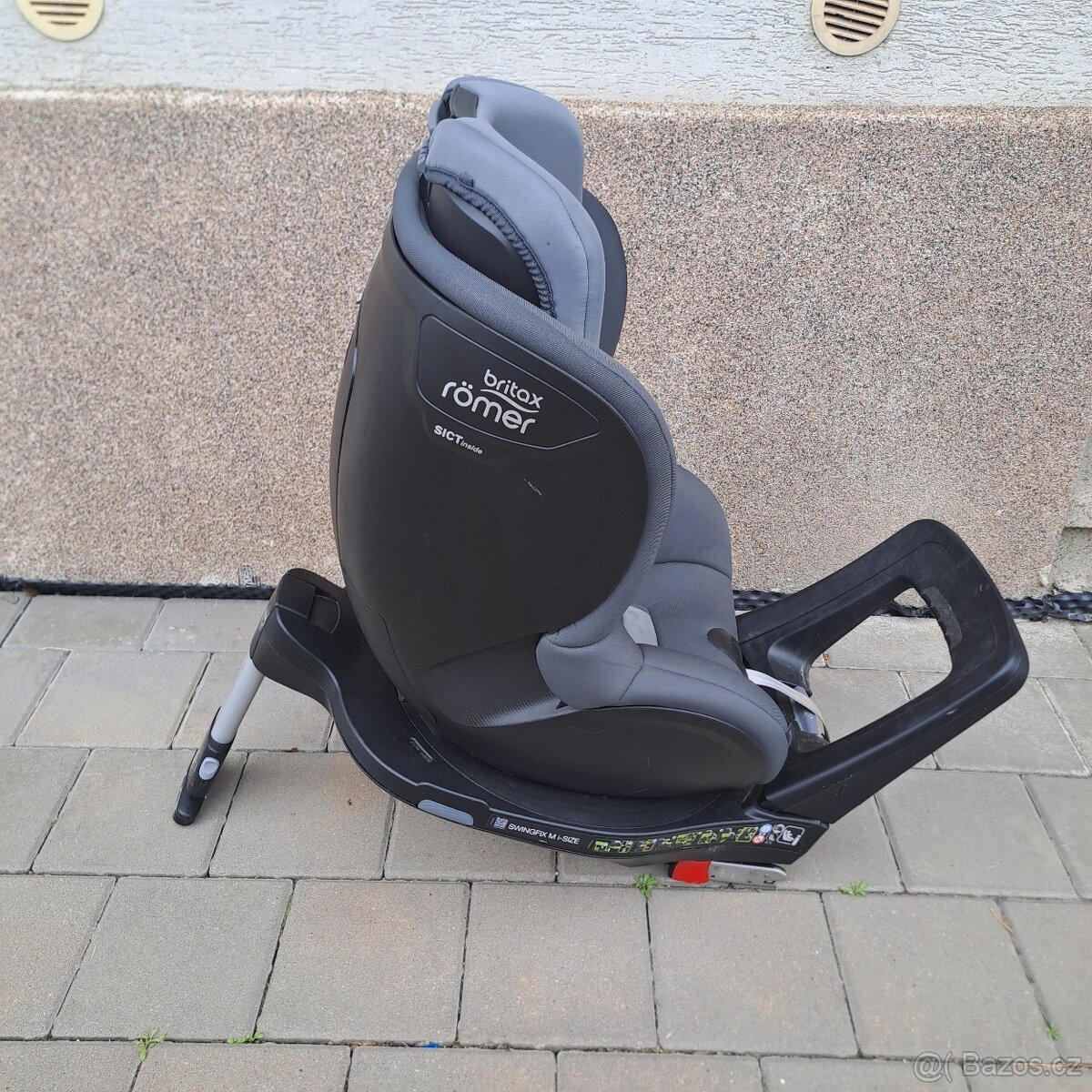 Autosedačka Britax Römer Swingfix M i-Size