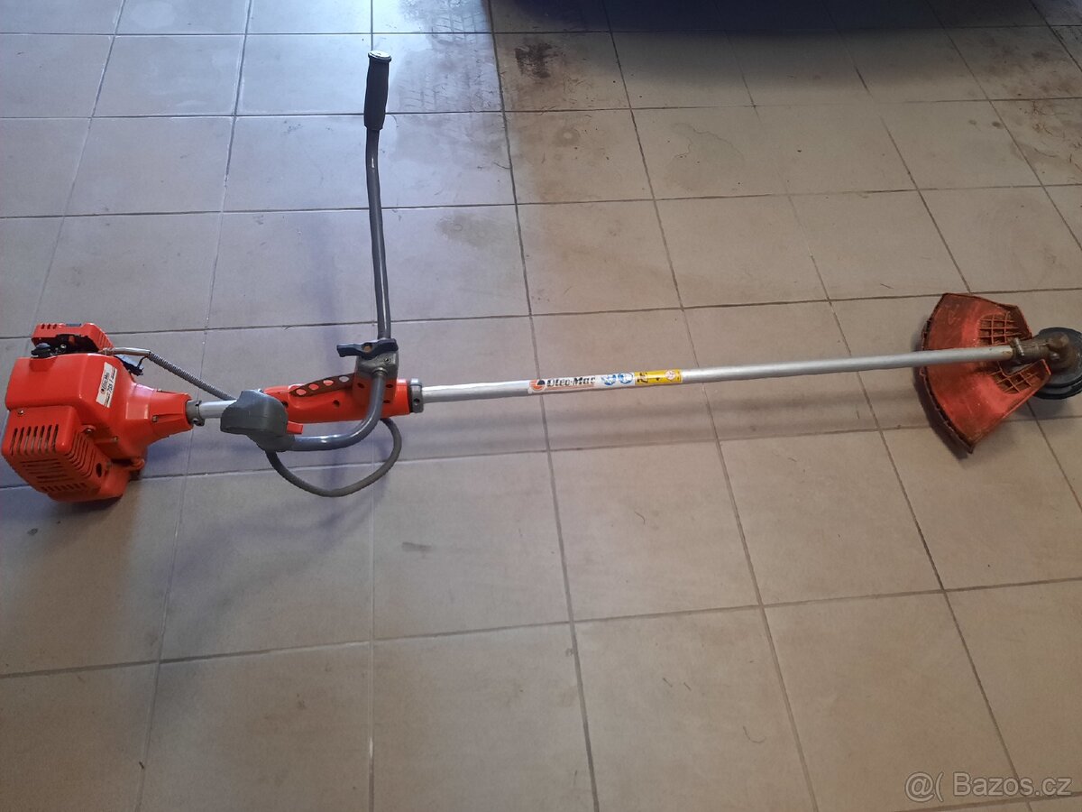 Motorová strunová kosa Oleo Mac