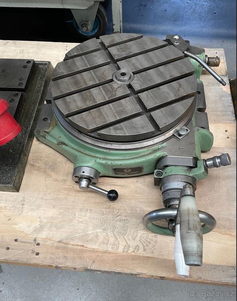 Otočný stůl Stanko (8923)