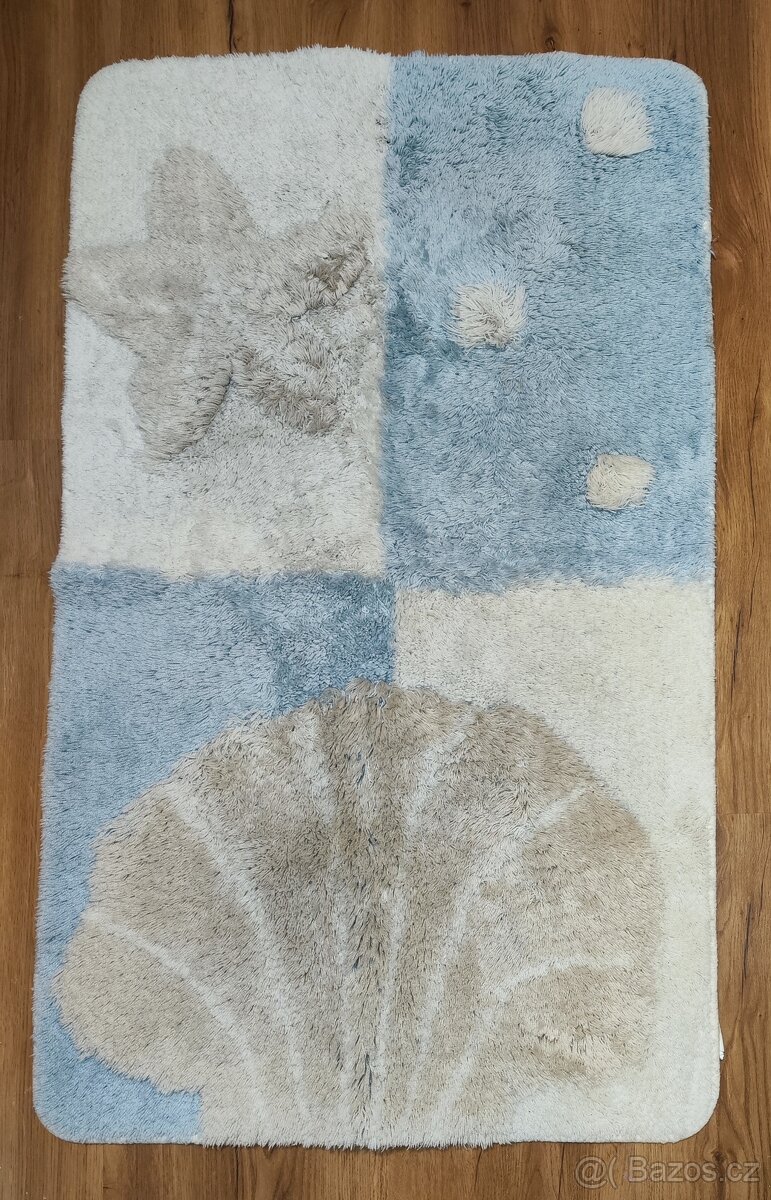 Modrobílá sada tří koupelnových předložek