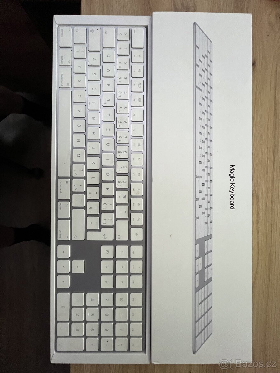 Apple  klávesnice