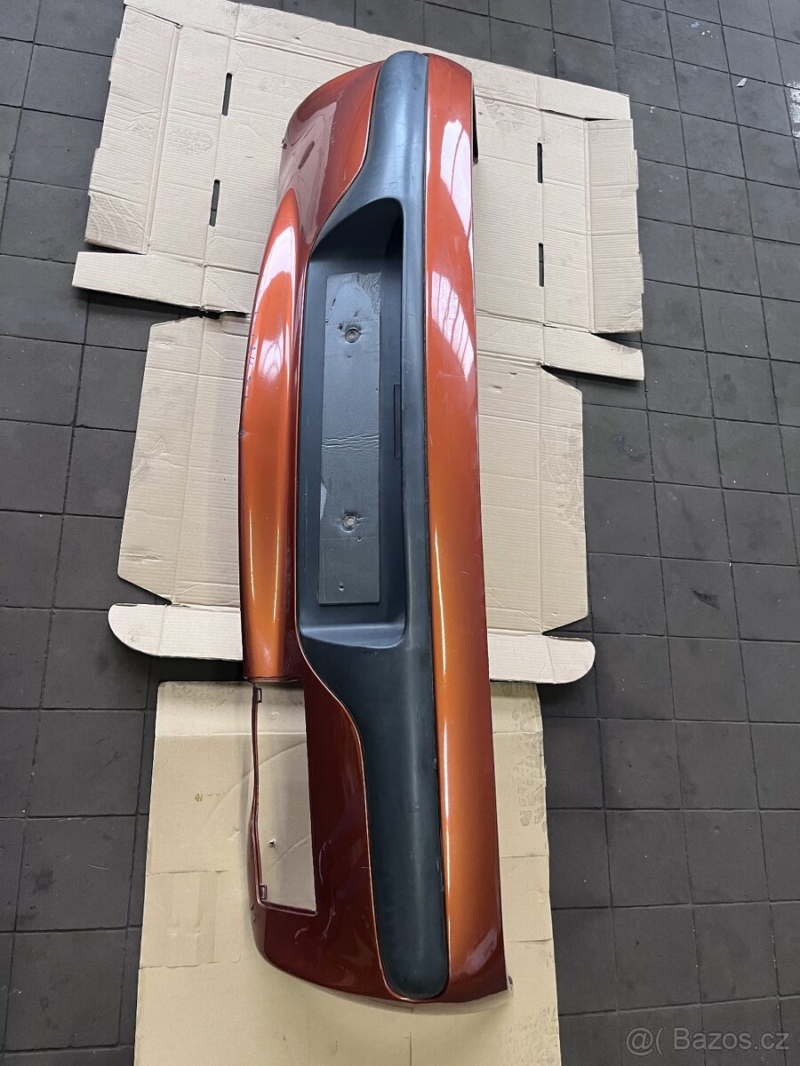 Nárazník zadní Opel Tigra